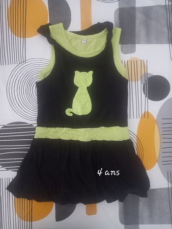 Robe 4 ans