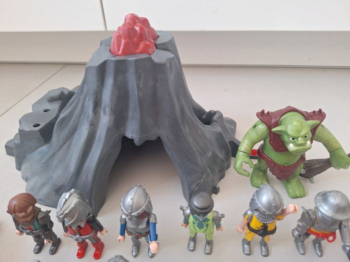 Gros lot playmobi 42l chevaliers guerriers - photo numéro 9