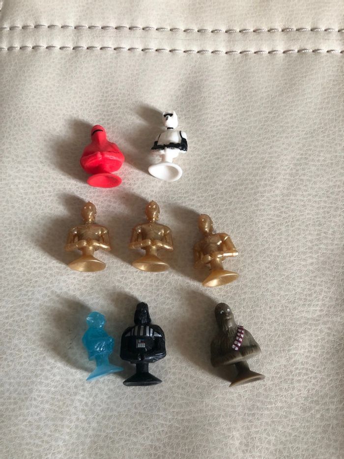 Mini figurine ventouse