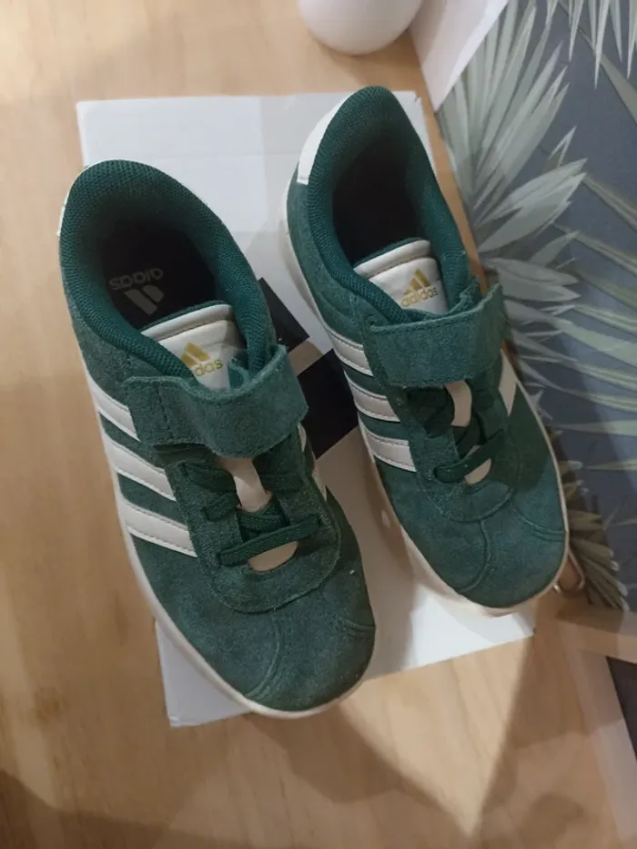 Baskets adidas vertes taille 31 - photo numéro 5