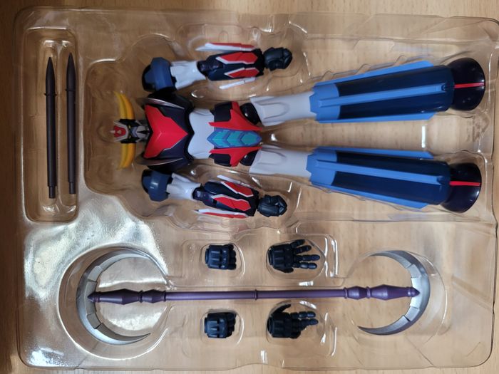 Goldorak / Grendizer U Figurine articulée 16 cm