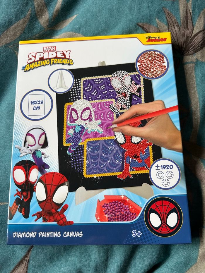 Diamond painting canvas spidey neuf