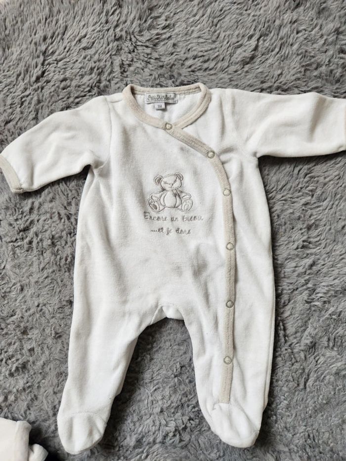 Pyjama 1 mois