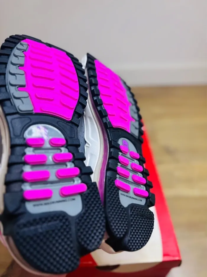 Nike Air Max TL 2.5 Summit White Playful Pink Taille 41 - photo numéro 6