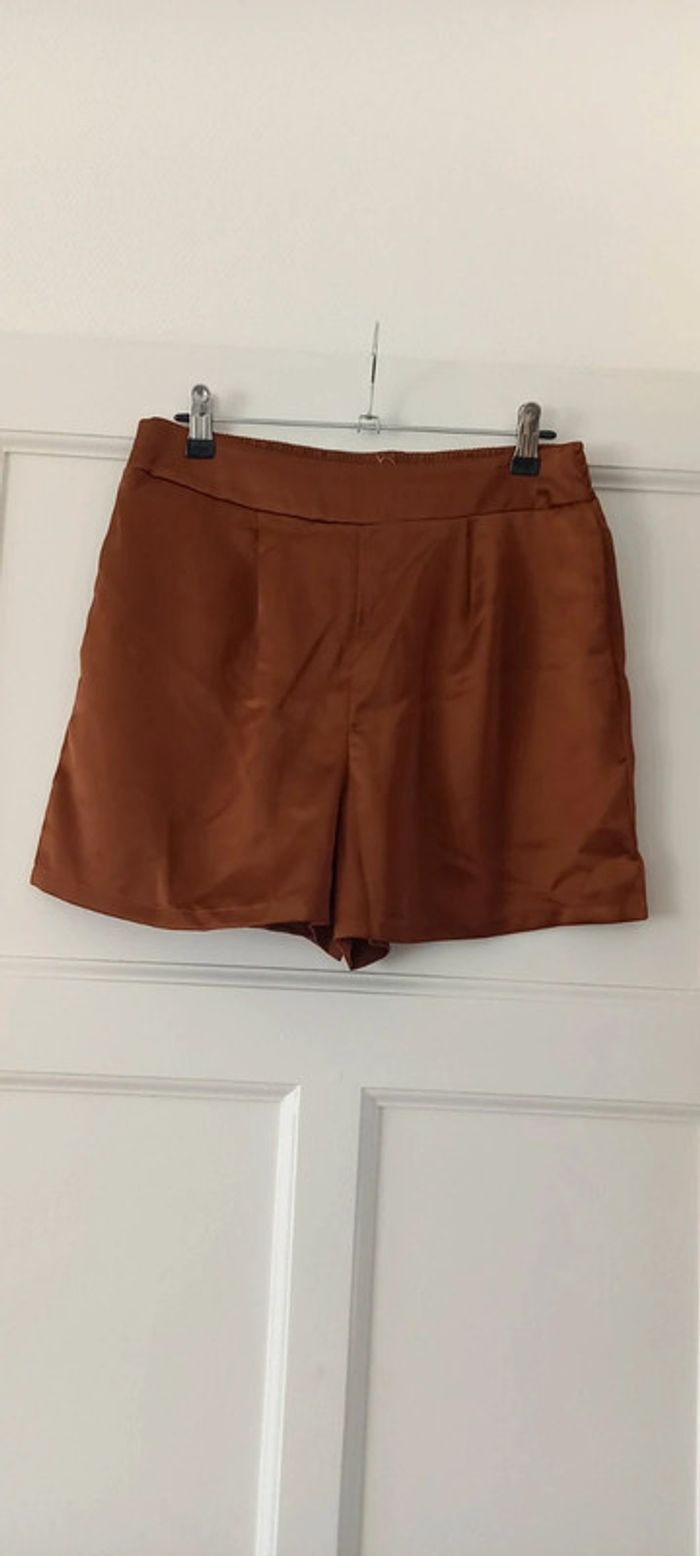 Short effet soie kiabi 38 marron