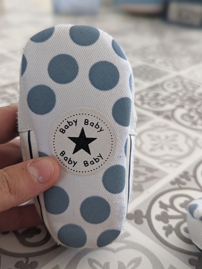 Chaussures bébé - photo numéro 3