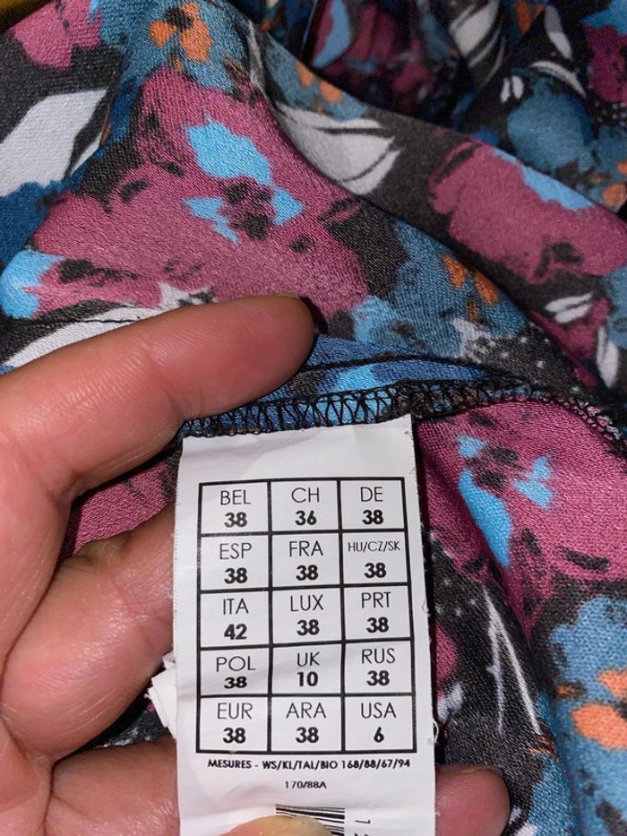 Robe droite fleurie Promod Taille 38 - photo numéro 4