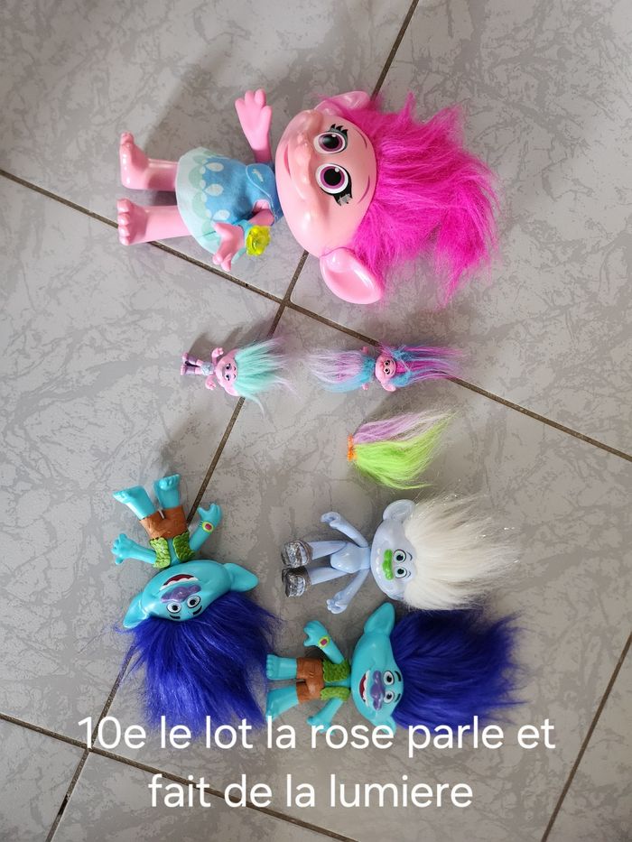 Lot de trolls