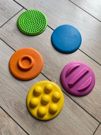 Lot de 5 petites dalles sensorielles neuves