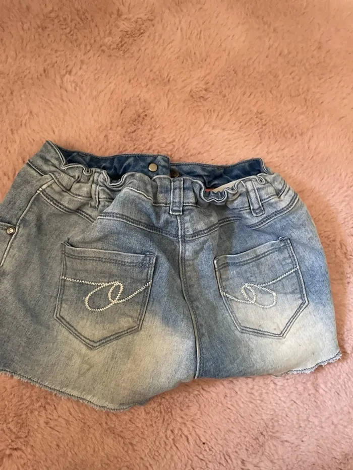 Short jean bleu court - photo numéro 5
