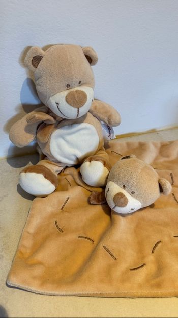 2 peluches Doudou Bengy