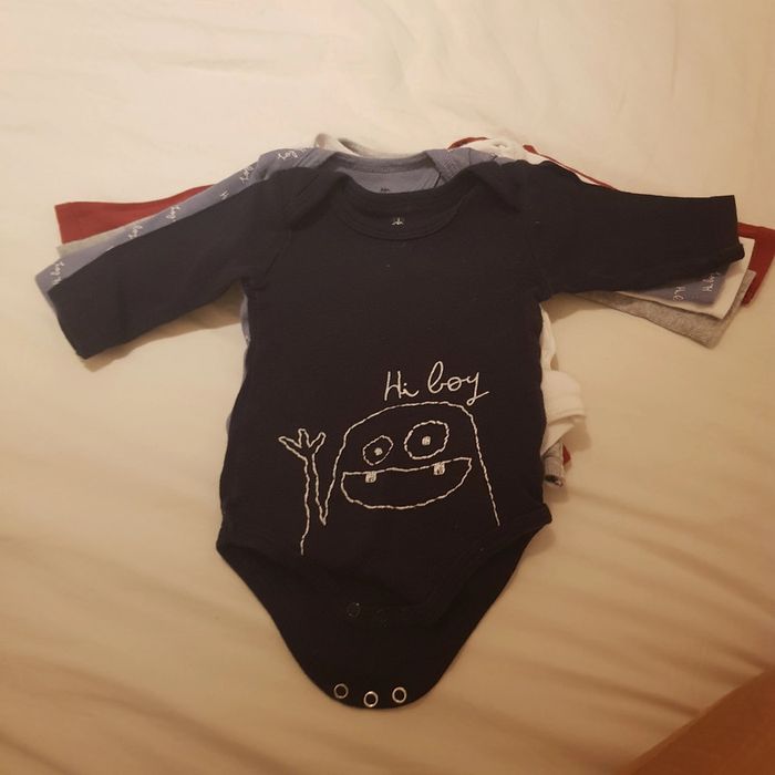 Lot de 5 bodys garcon - photo numéro 2