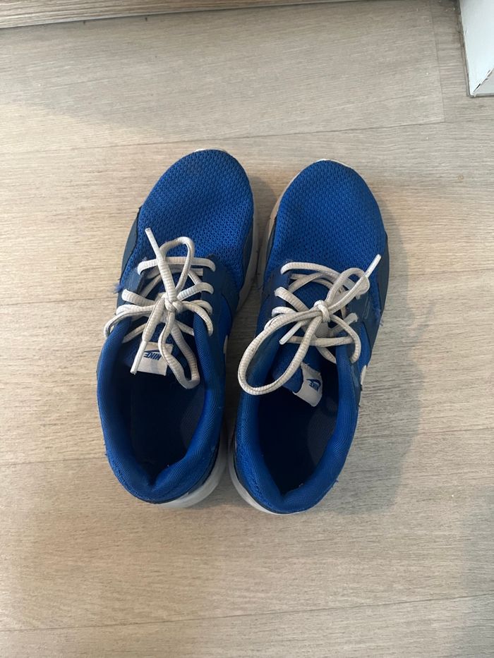 Basket Nike bleu taille 39 - photo numéro 3
