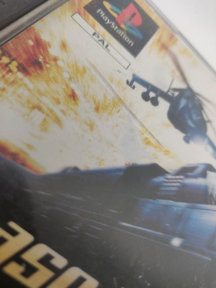 Playstation Chase the Express - Platinium - French PAL - 2 disques - sans notice - photo numéro 2