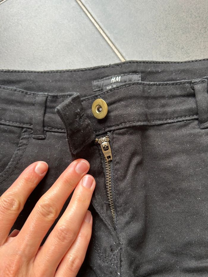 Short en jeans fin noir femme taille 38 H&M - photo numéro 6