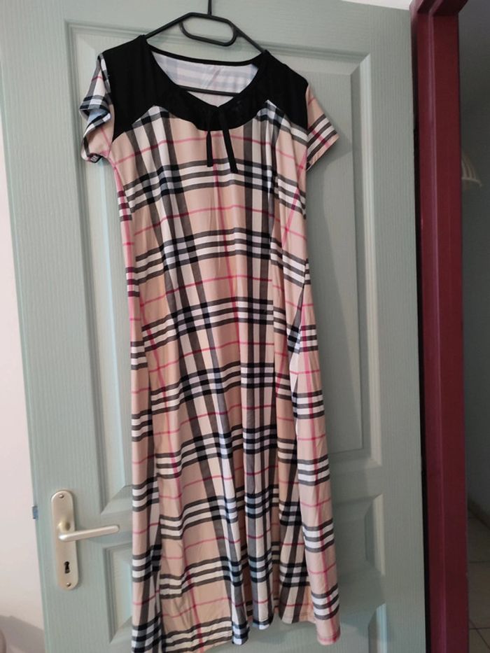 Robe arabe de maison motif carreaux (gandoura)