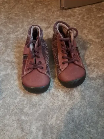 Chaussure t21