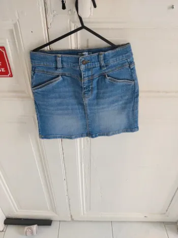 Idéal rentrée jupe jean Gémo 8 ans