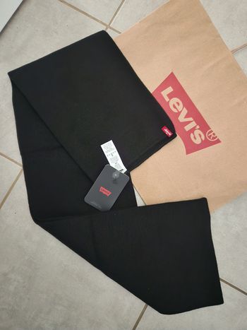 Écharpe levi's
