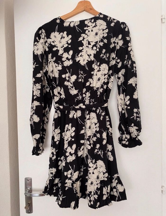 Robe à fleur - photo numéro 4