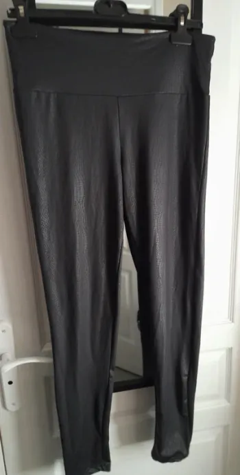 Legging simili peau de serpent 🐍