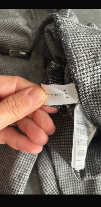 Très joli pantalon femme taille 42