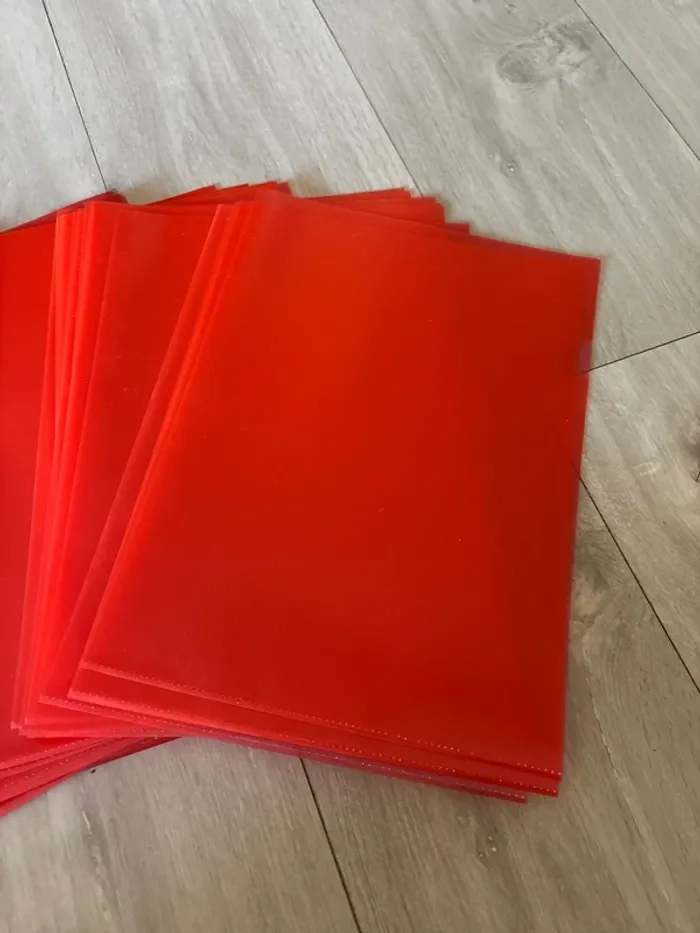 Lot de 35 pochettes rouge - photo numéro 2