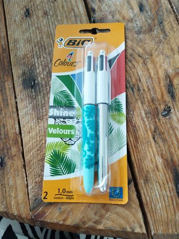 Bic 4 couleurs shine velours feuille