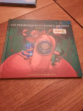 Livre : les pyjamasques