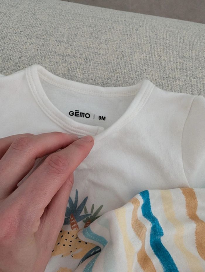 Lot pyjamas été bébé 9mois - photo numéro 3