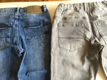 Lot de 2 Jeans -12 ans / 152 cm