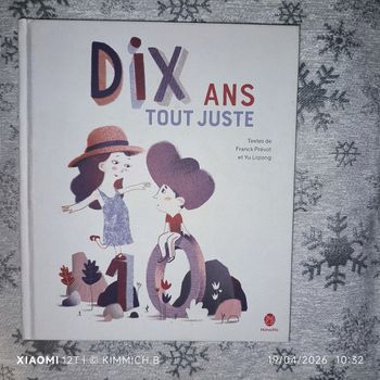 Livre neuf Dux ans tout juste