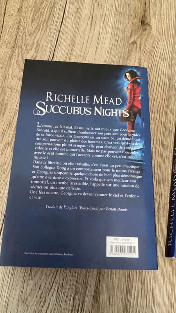 livres succubus nights - photo numéro 2