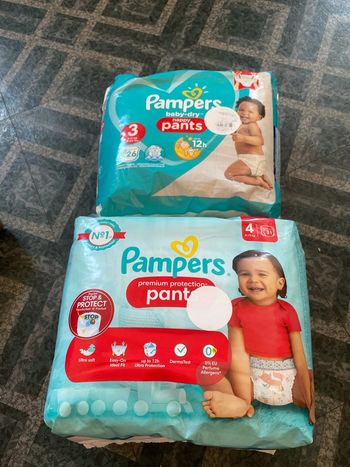 Lot 2 paquets couches Pampers pants
