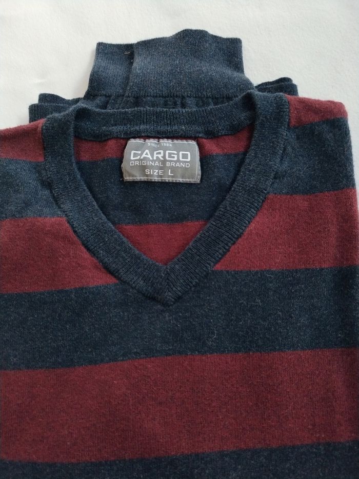 Pull homme taille L col V manches longues - photo numéro 3