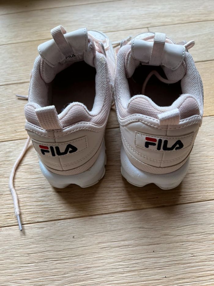 Chaussure fila rose pale bon état taille 38. - photo numéro 3