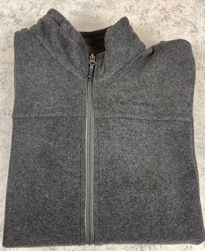 Polaire Columbia gris anthracite taille XL – très bon état