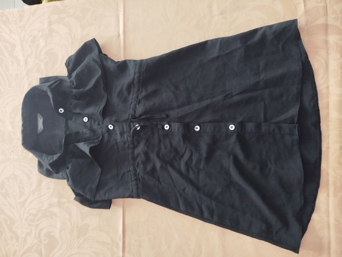 robe Primark taille 7 ans