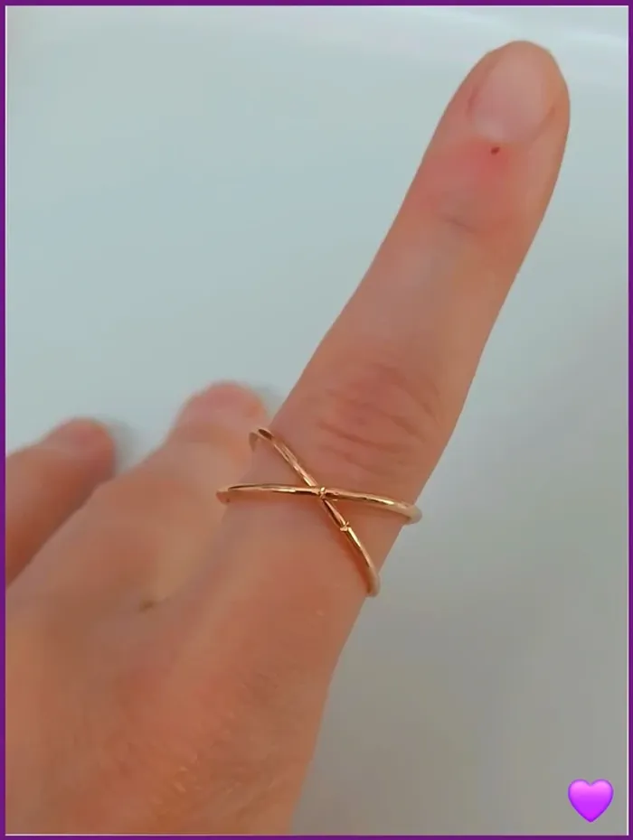 Bague dorée en acier inoxydable tendance femme