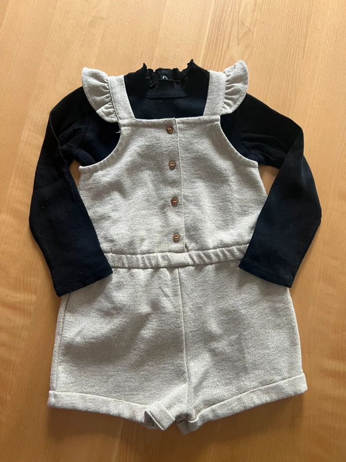 Ensemble sous pull + salopette 23 mois fille
