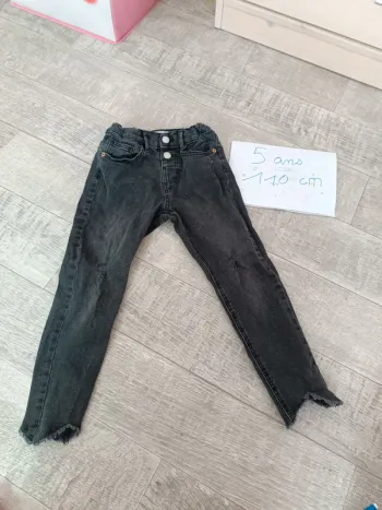 Pantalon jean Zara 5 ans 110 cm