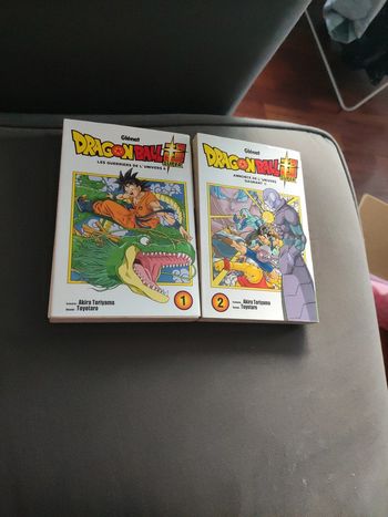 Lot de deux mangas dragon ball super