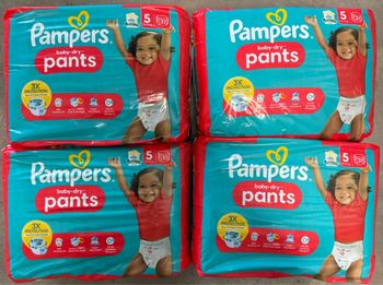 Lot de 4 paquets de couches Pampers Baby Dry Pants taille 5 (148 couches)