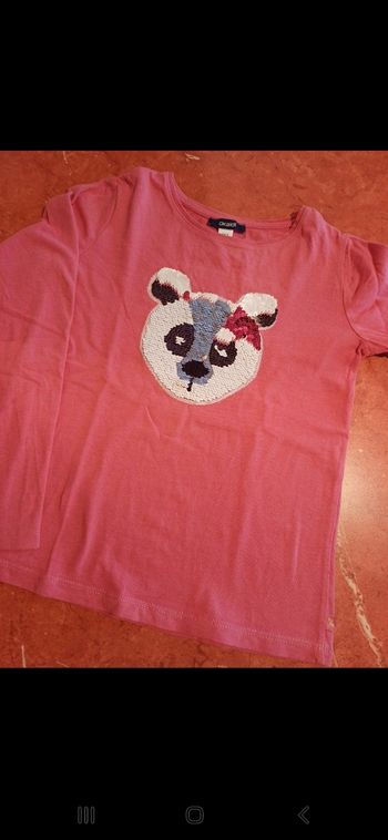 T.shirt fille taille 8 ans