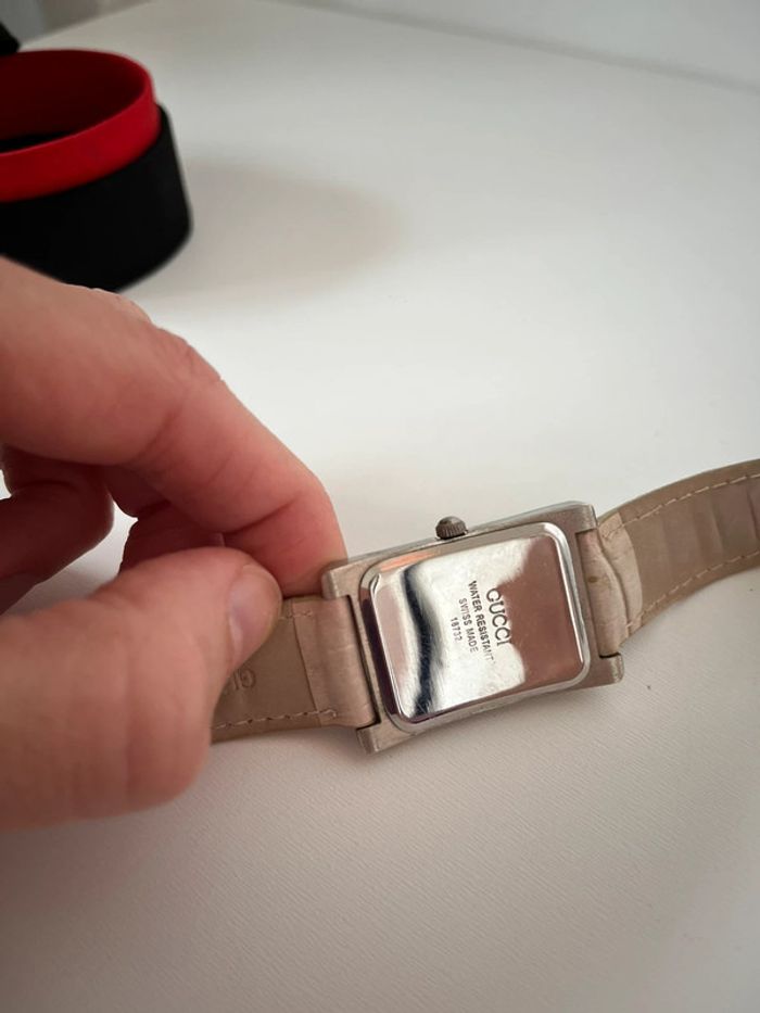 Montre Gucci vintage - photo numéro 4