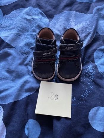 Chaussure Geox taille 20