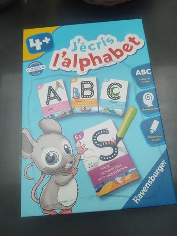 J'écris l'alphabet