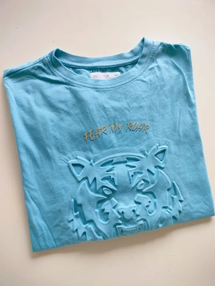 T-shirt bleu 🐯 Zara 10ans