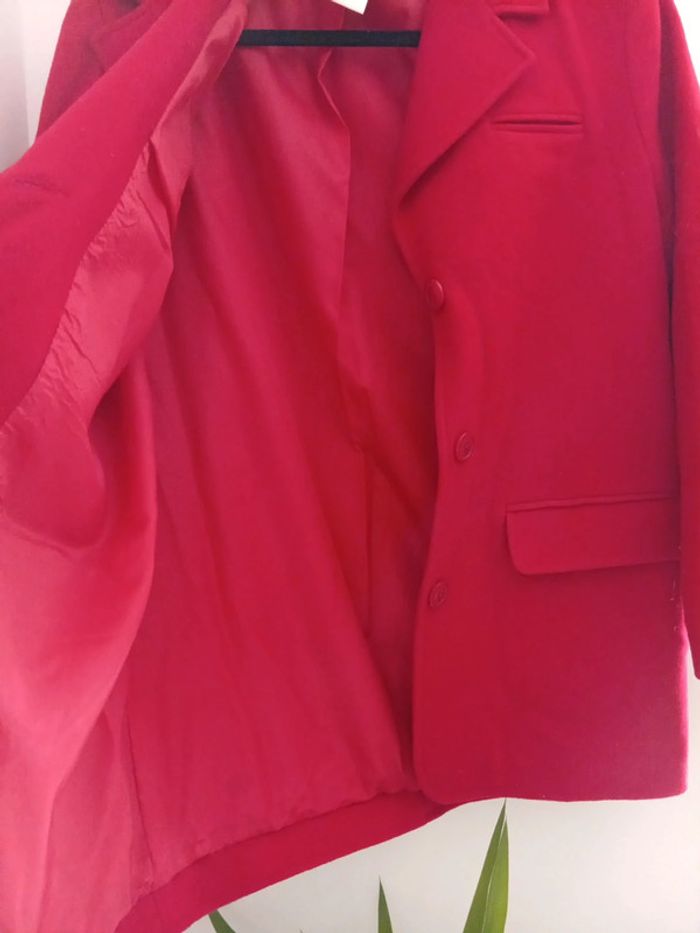 Manteau rouge - photo numéro 4