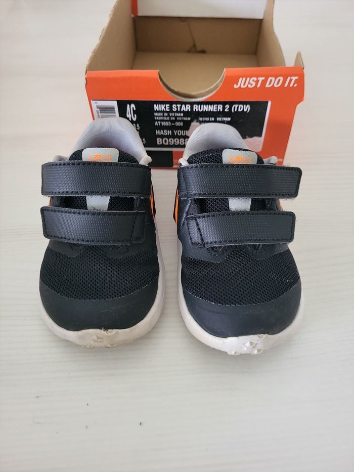 Basket Nike taille 19.5